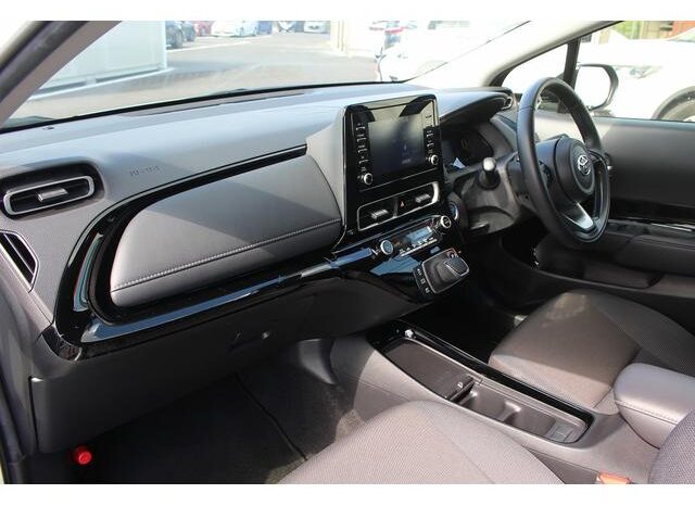 
								TOYOTA AQUA 2022 full									