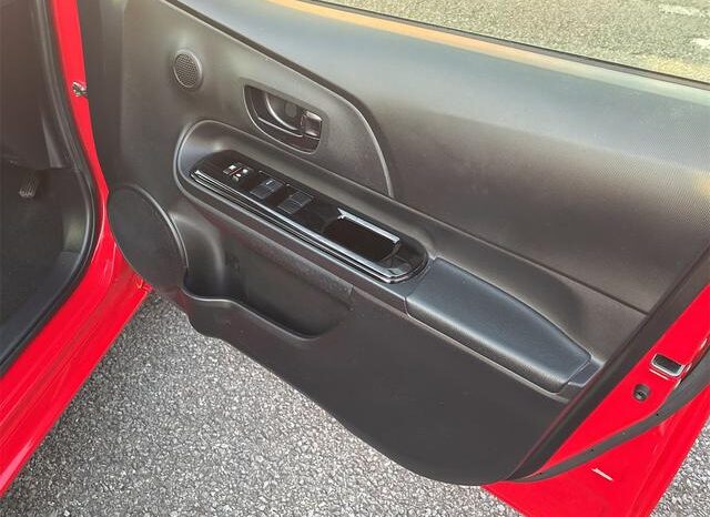 
								TOYOTA AQUA 2021 full									