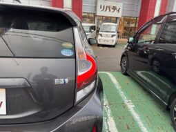 
										TOYOTA AQUA 2017 full									