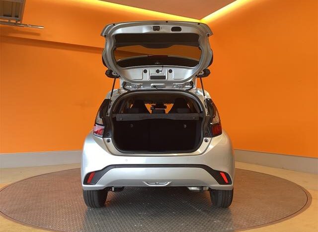 
								TOYOTA AQUA 2022 full									