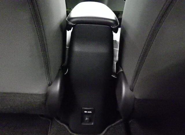 
								TOYOTA AQUA 2023 full									