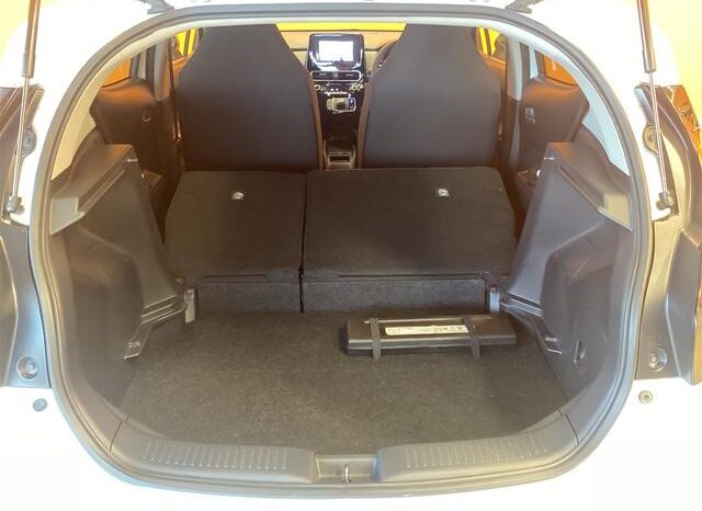 
								TOYOTA AQUA 2021 full									