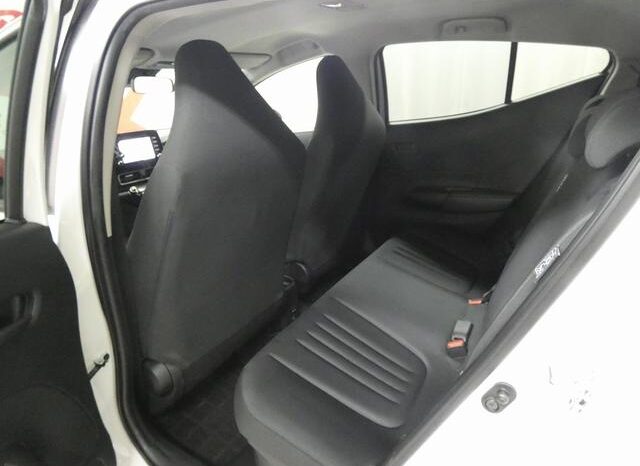 
								TOYOTA AQUA 2023 full									