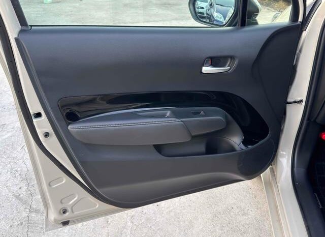 
								TOYOTA AQUA 2023 full									