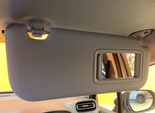 
								TOYOTA AQUA 2021 full									