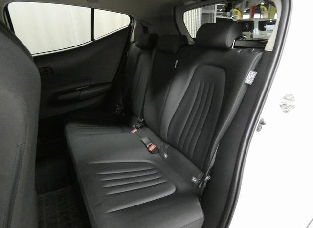 
								TOYOTA AQUA 2023 full									