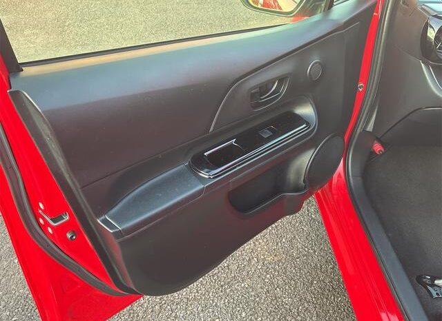 
								TOYOTA AQUA 2021 full									