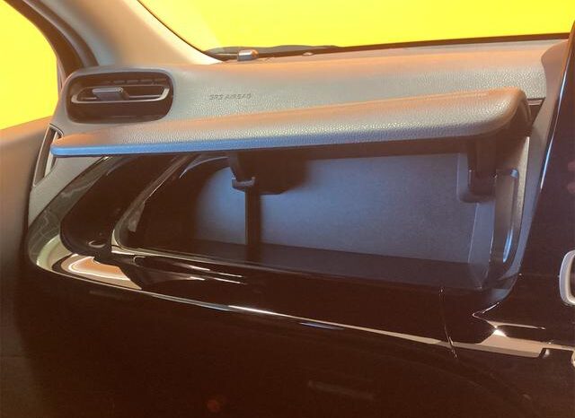 
								TOYOTA AQUA 2021 full									