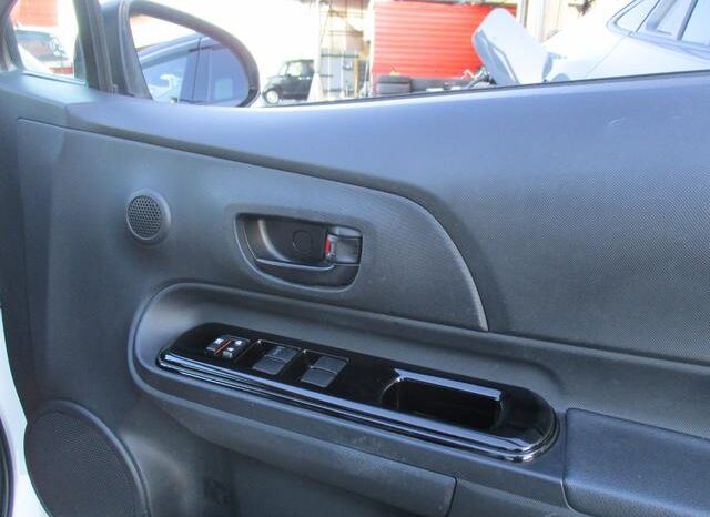 
								TOYOTA AQUA 2017 full									