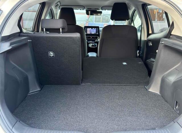 
								TOYOTA AQUA 2023 full									