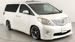 TOYOTA ALPHARD 2010