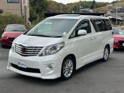 TOYOTA ALPHARD 2008
