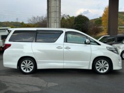 
										TOYOTA ALPHARD 2008 full									