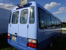 TOYOTA COASTER 2003