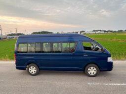 
										TOYOTA HIACE COMMUTER 2013 full									