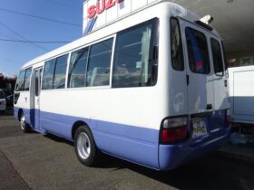 TOYOTA COASTER 2003
