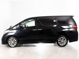 TOYOTA ALPHARD 2011