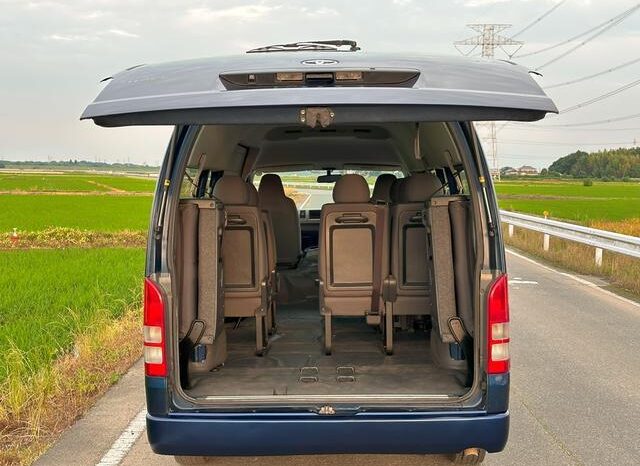 
								TOYOTA HIACE COMMUTER 2013 full									