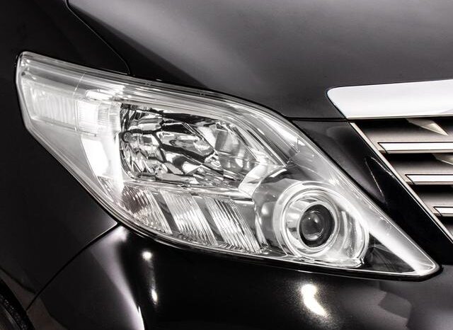 
								TOYOTA ALPHARD 2011 full									