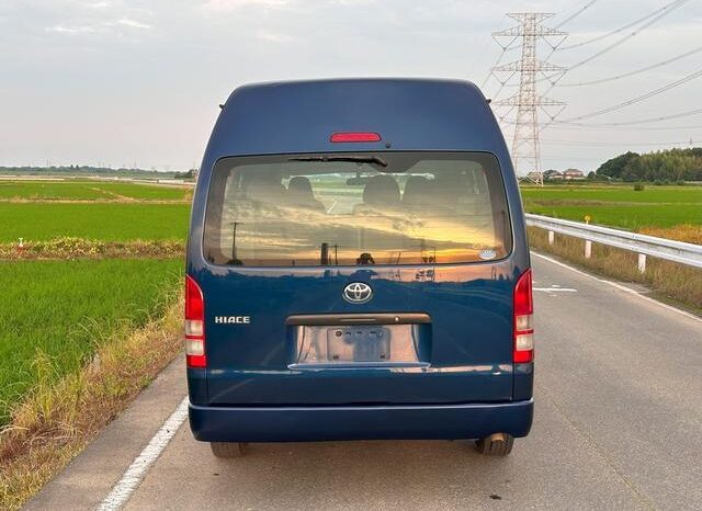 
								TOYOTA HIACE COMMUTER 2013 full									