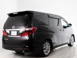 
										TOYOTA ALPHARD 2011 full									