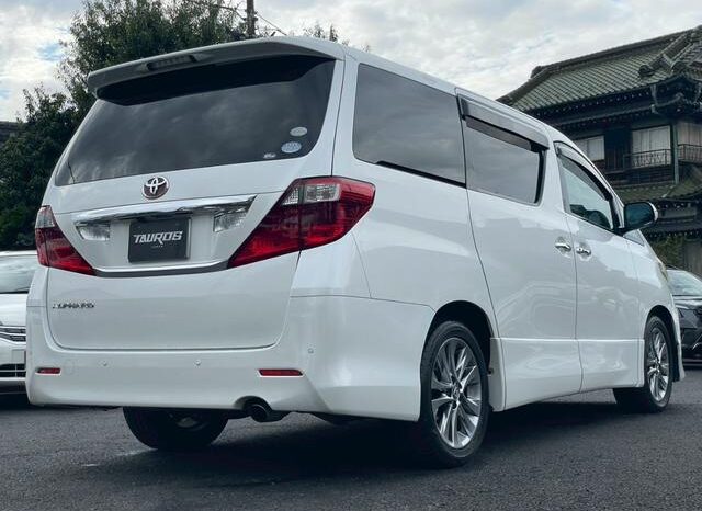 
								TOYOTA ALPHARD 2011 full									