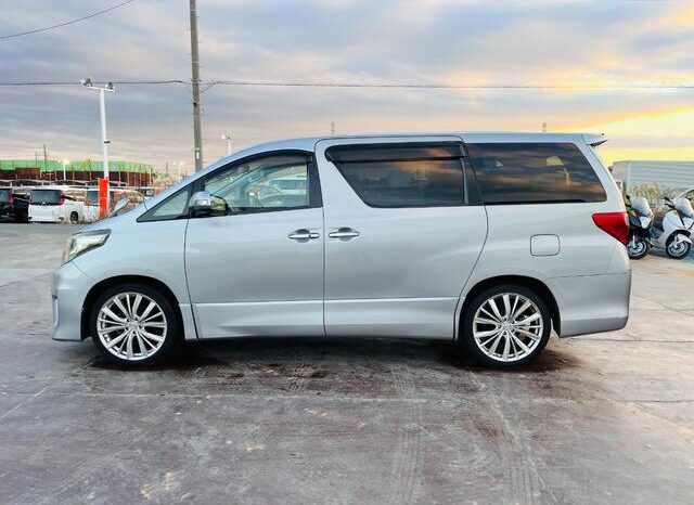 
								TOYOTA ALPHARD  2011 full									