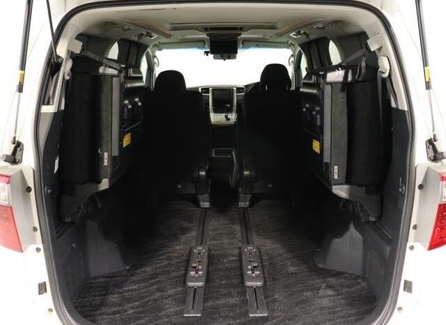 
								TOYOTA ALPHARD 2010 full									