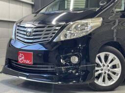 TOYOTA ALPHARD 2008