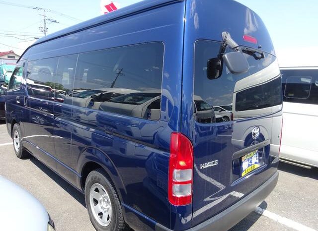 
								TOYOTA HIACE COMMUTER 2013 full									