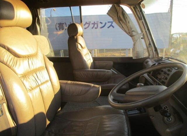 
								TOYOTA COASTER 2000 full									