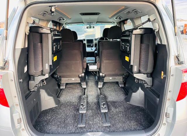 
								TOYOTA ALPHARD  2011 full									