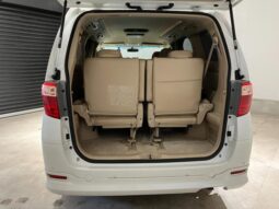 
										TOYOTA ALPHARD 2012 full									