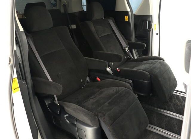 
								TOYOTA ALPHARD 2010 full									
