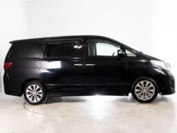 TOYOTA ALPHARD 2011