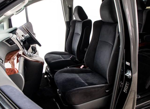 
								TOYOTA ALPHARD 2010 full									