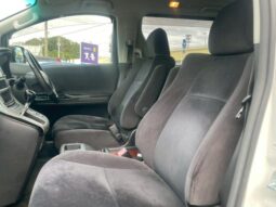 
										TOYOTA ALPHARD 2011 full									