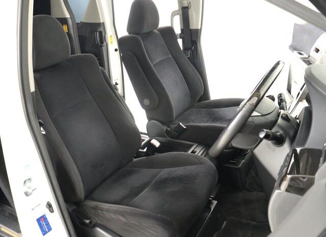 
								TOYOTA ALPHARD 2010 full									