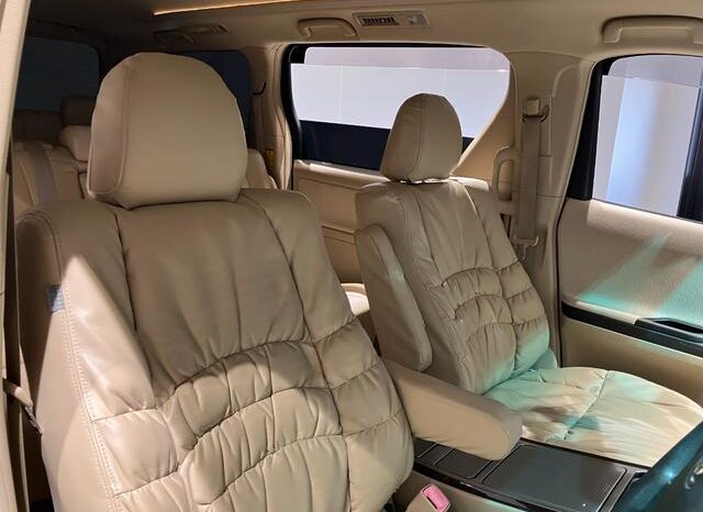 
								TOYOTA ALPHARD 2012 full									