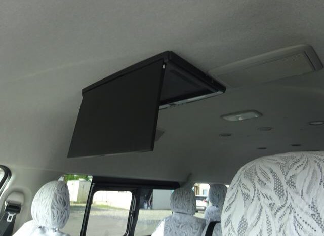 
								TOYOTA HIACE COMMUTER 2018 full									