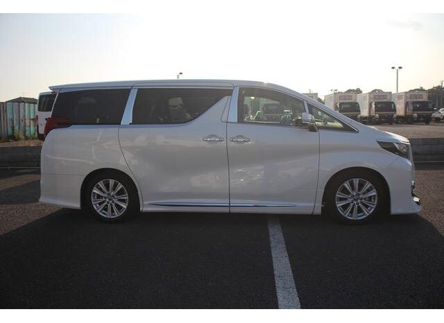 
								TOYOTA ALPHARD 2016 full									