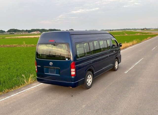 
								TOYOTA HIACE COMMUTER 2013 full									