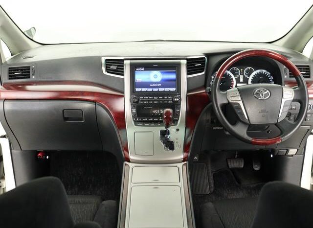 
								TOYOTA ALPHARD 2008 full									