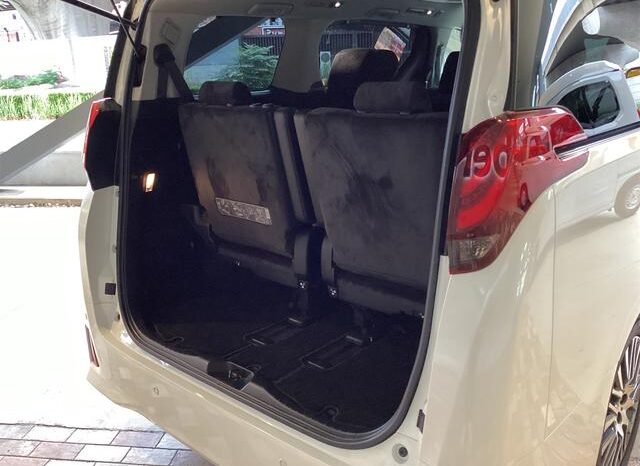 
								TOYOTA ALPHARD 2016 full									