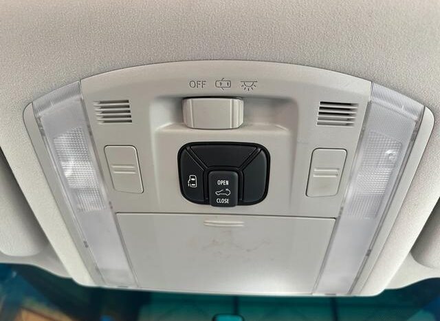 
								TOYOTA ALPHARD 2008 full									