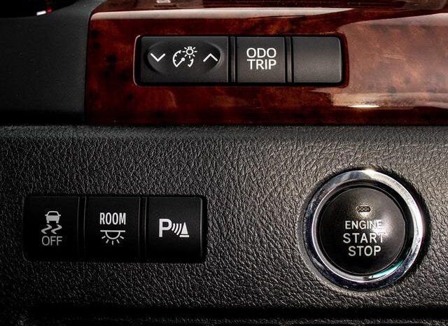 
								TOYOTA ALPHARD 2010 full									