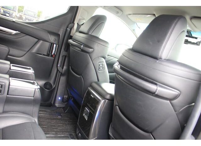 
								TOYOTA ALPHARD 2016 full									