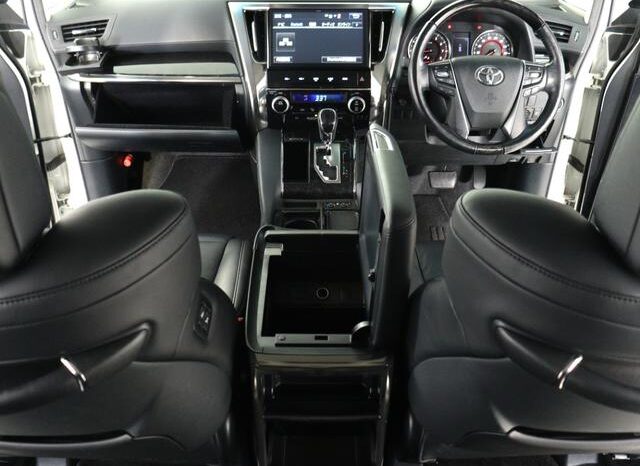 
								TOYOTA ALPHARD 2018 full									