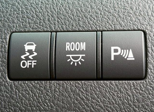 
								TOYOTA ALPHARD 2009 full									