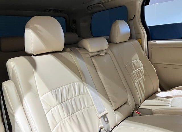 
								TOYOTA ALPHARD 2012 full									